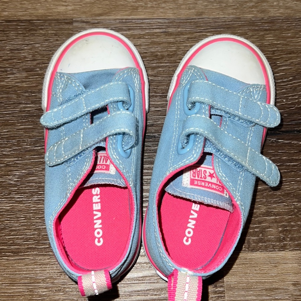 Converse toddler girls sneakers